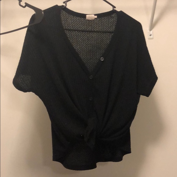 Selling in bundle or each item in $3.00 - Picture 7 of 7